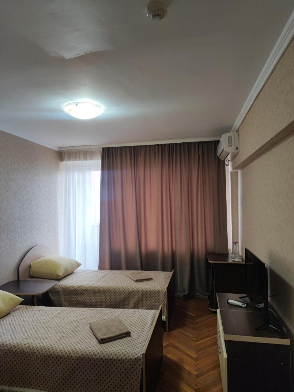 Hotel Prietenia Bender Exteriér fotografie