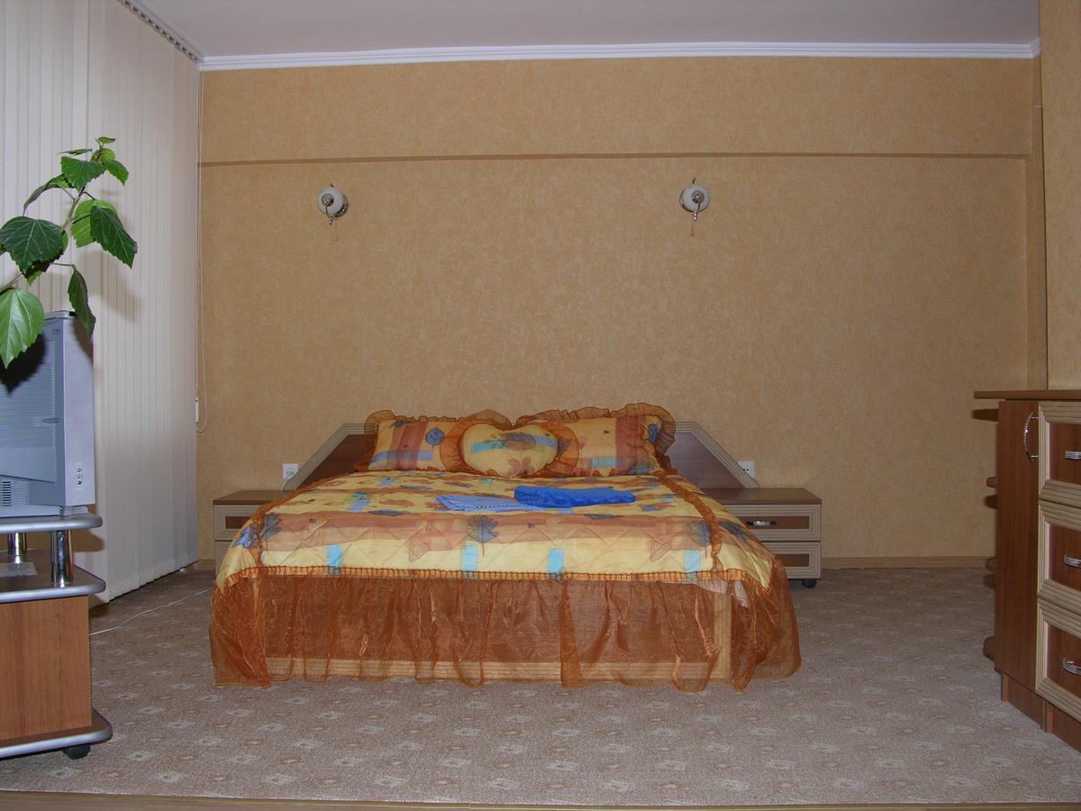 Hotel Prietenia Bender Pokoj fotografie