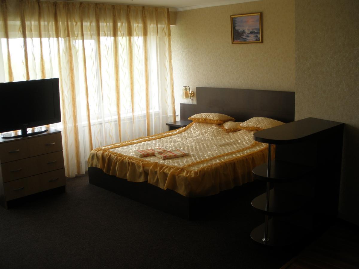 Hotel Prietenia Bender Pokoj fotografie